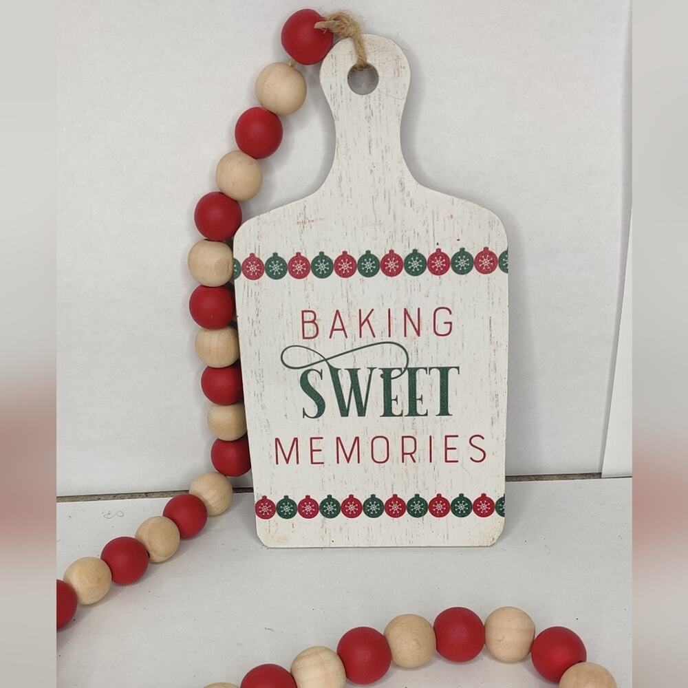 Gingerbread Tiered Tray Beads Garland Swag DecorBaking Sweet Memories Christmas - Picture 3 of 10